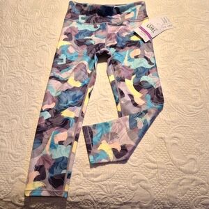 Athleta girls size XL or 14 high rise Chit Chat capri leggings NEW